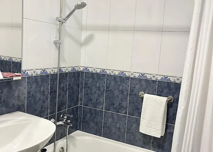 La Vega بيت ضيافة هويلفا